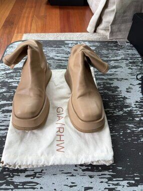 GIA/RHW boots, made in Italy